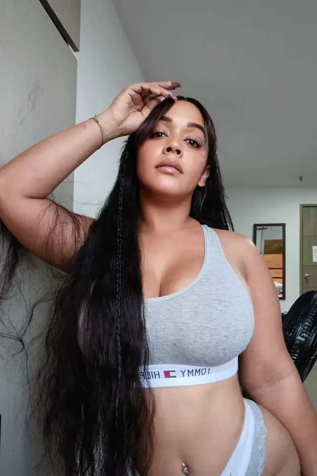 escort-media-82c5280f-ff35-48b9-ab23-1c1c4cba1e90