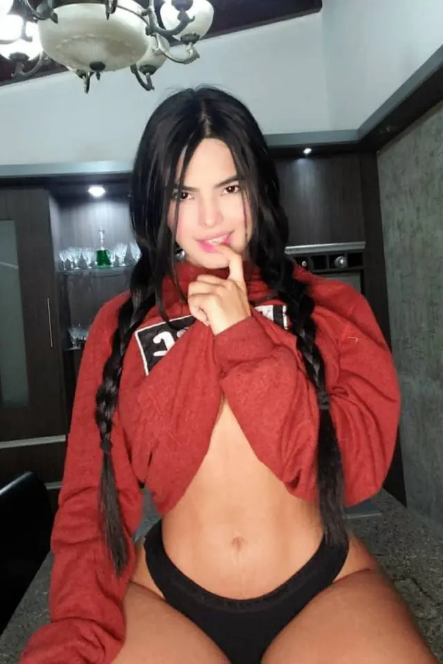 escort-media-8303761b-ee0f-419c-b96f-2797a64a6f74