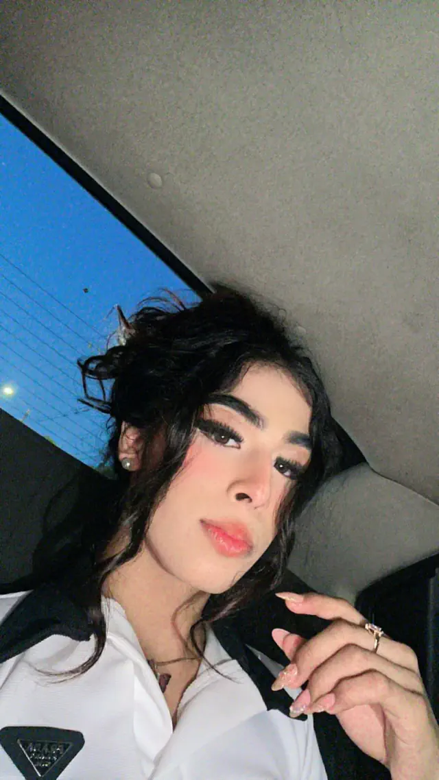 escort-media-8353f260-8f78-4b17-9a9f-e2229947ad24