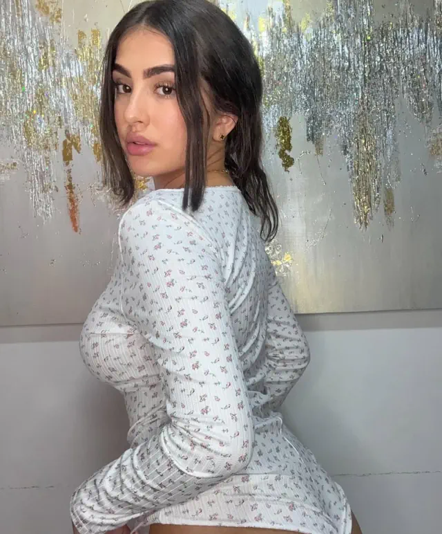 escort-media-8401928a-7a4c-4455-8fa0-45492c4939a2