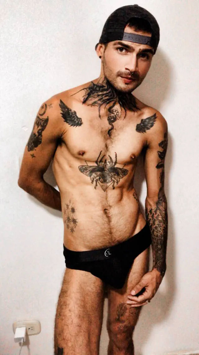 escort-media-8480777e-b0ec-4a9b-5ca6-1883890fee00