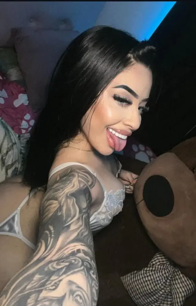 escort-media-848c3acf-6b17-49e6-98a1-4ec46a8a100d