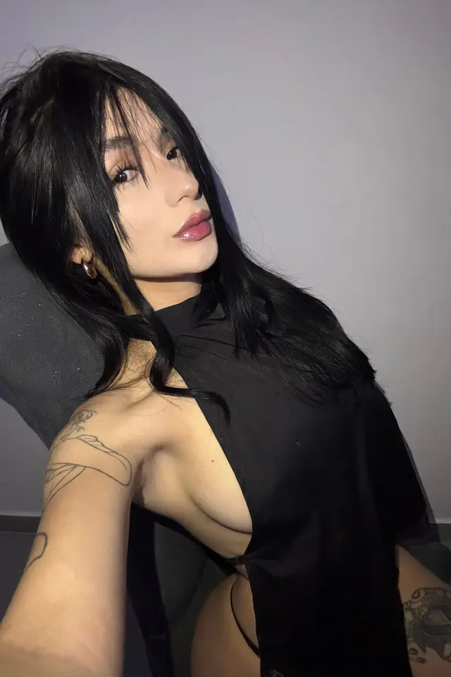 escort-media-84c19e25-72f5-4d25-a632-97497af7f024