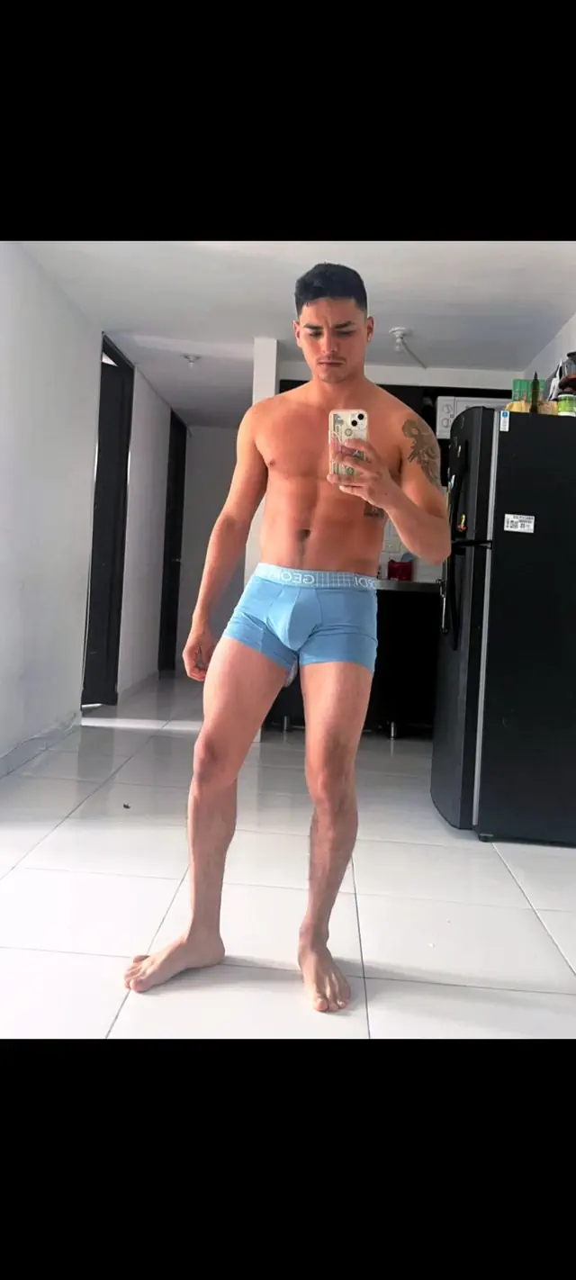 escort-media-85d6ded7-9383-4061-ae0b-1eeeb1c5c02a