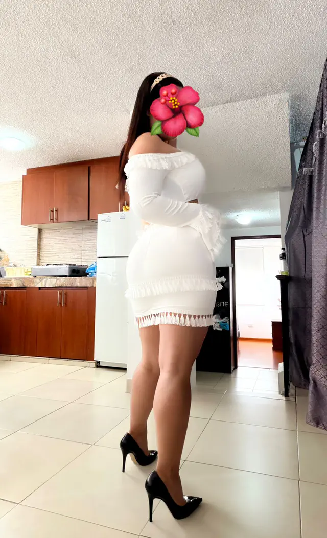 escort-media-85e6e0cd-201c-4829-9882-7ed97690d099