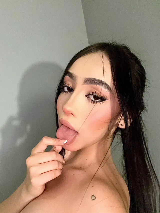 escort-media-862378de-7b16-40ec-9eac-931b025d05d6