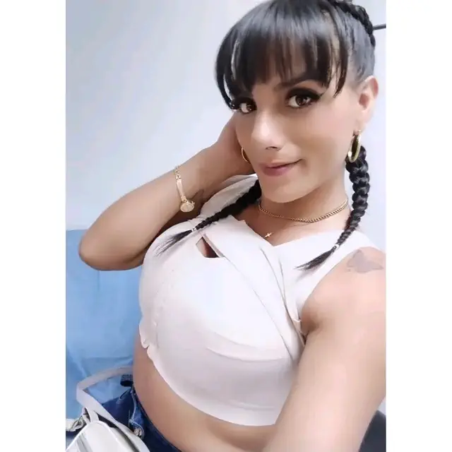 escort-media-8663c7dc-8d10-4d85-b10a-fce7a9ddf0c0