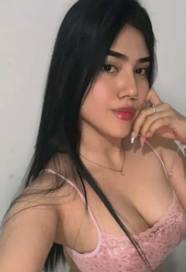 escort-media-8676317c-7c44-4fc2-8e1c-37f56c1f67d2