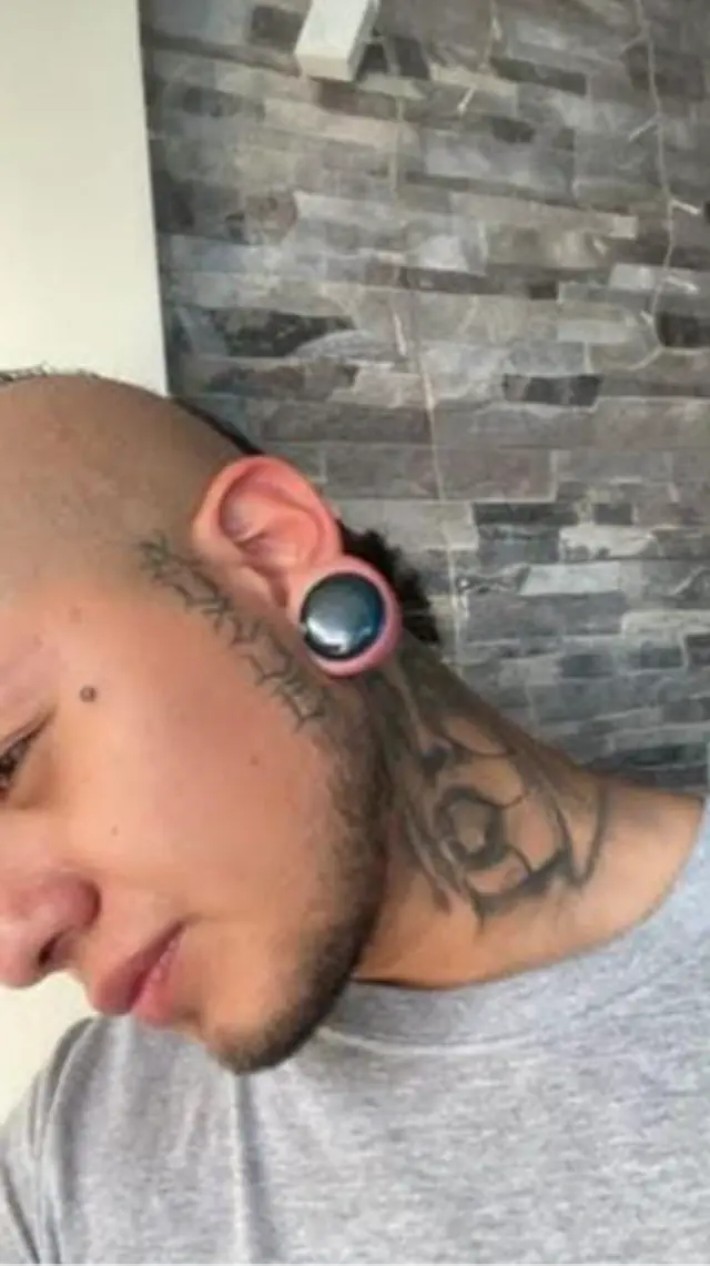 escort-media-873f2b6b-bef9-4244-ba6d-5ff1091b6843