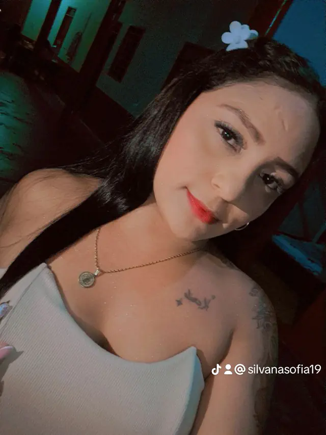 escort-media-8740c63f-93af-45c7-b87c-1baf86676d59