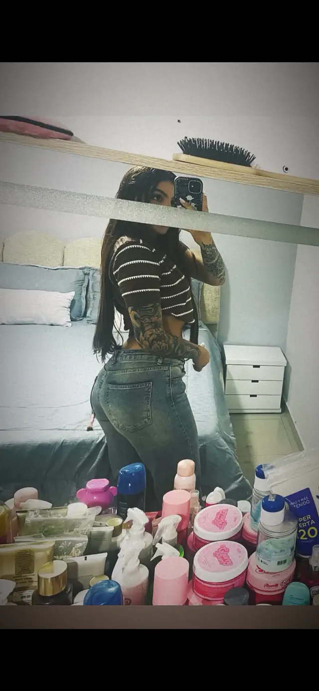 escort-media-878d4f9f-3140-4d0c-816a-fb52596e7465