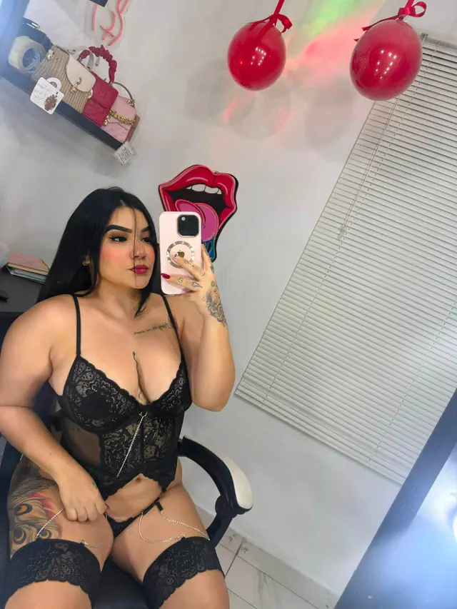 escort-media-87abd6e0-f576-45d8-9566-690233c90bd2