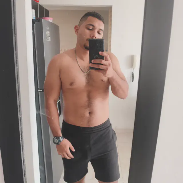 escort-media-87d27f71-fbbb-4f81-8b84-2c4872540fed