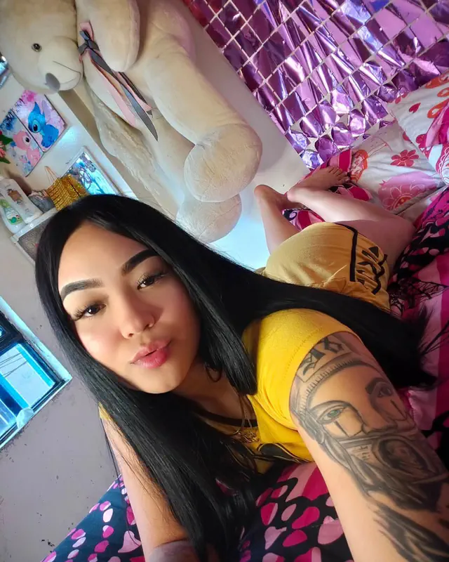 escort-media-887f408a-6289-45c1-82c7-e5e4046db19c