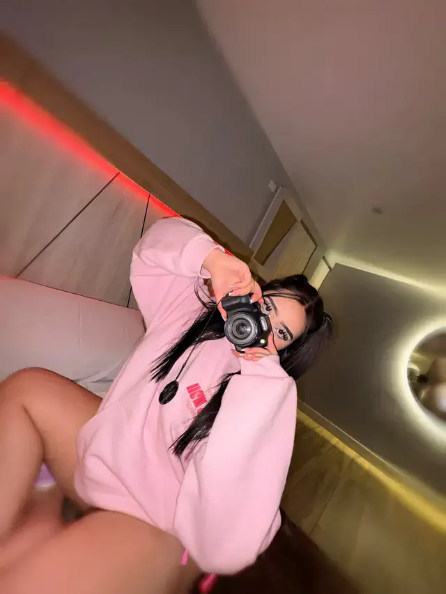 escort-media-88af1d79-760f-4918-bfca-84cb81df0109
