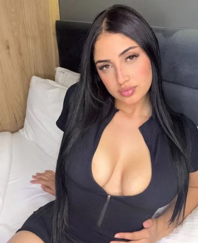 escort-media-88c655c8-bcf7-4143-abdb-e019ab4fd3c1