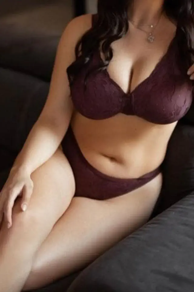 escort-media-892bec71-8796-4d18-82bf-93a3f383b847