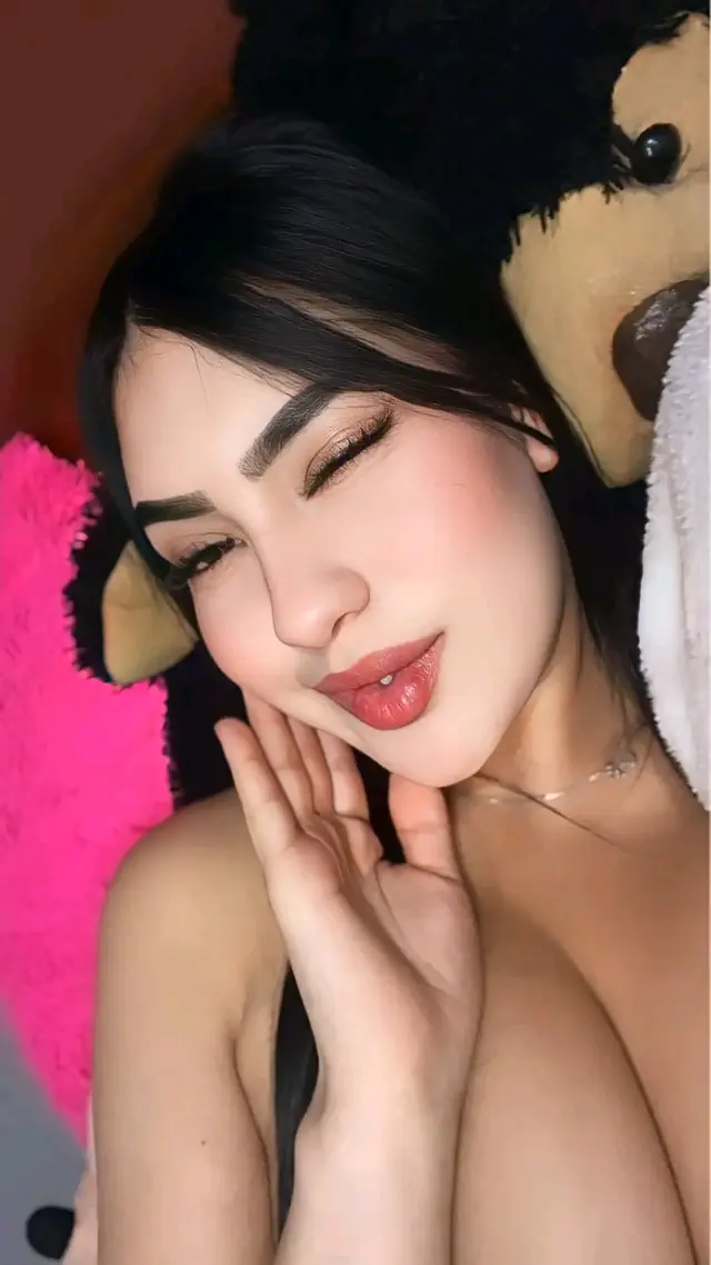 escort-media-89b9fff3-c48d-4557-8f57-b034a791bbbf