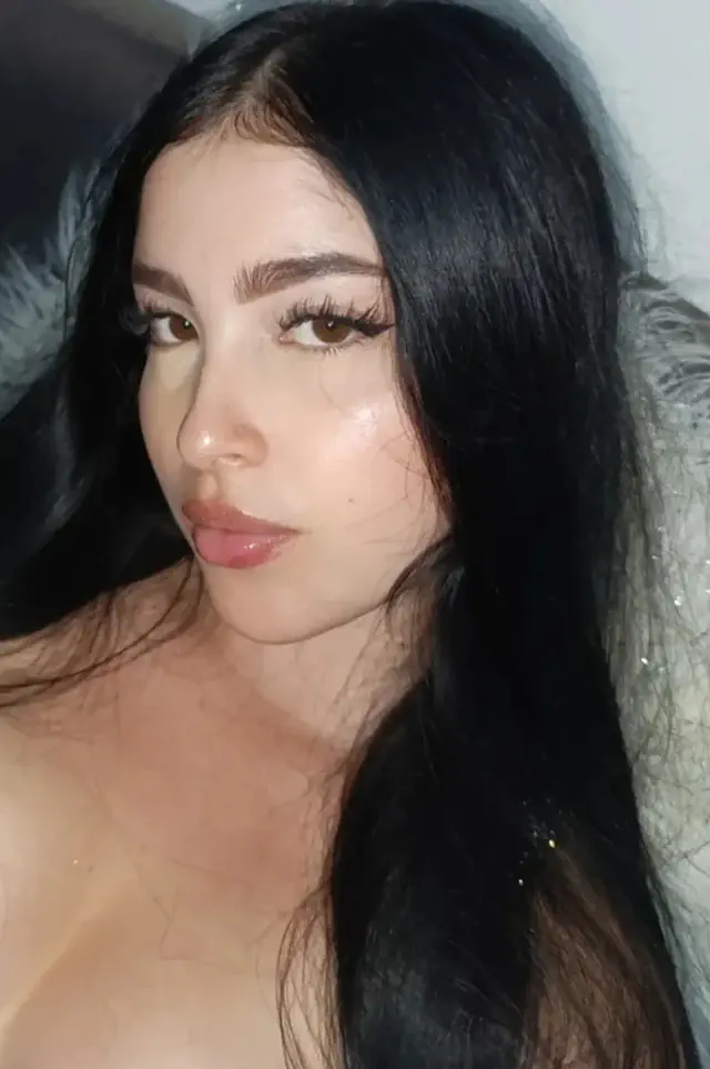 escort-media-89bbf8d1-dc2c-4d20-a8a9-70155611e33e