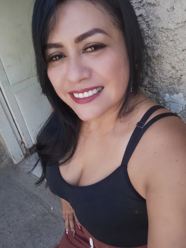 escort-media-8a250e43-f11c-462c-8bc6-956486a29b4d