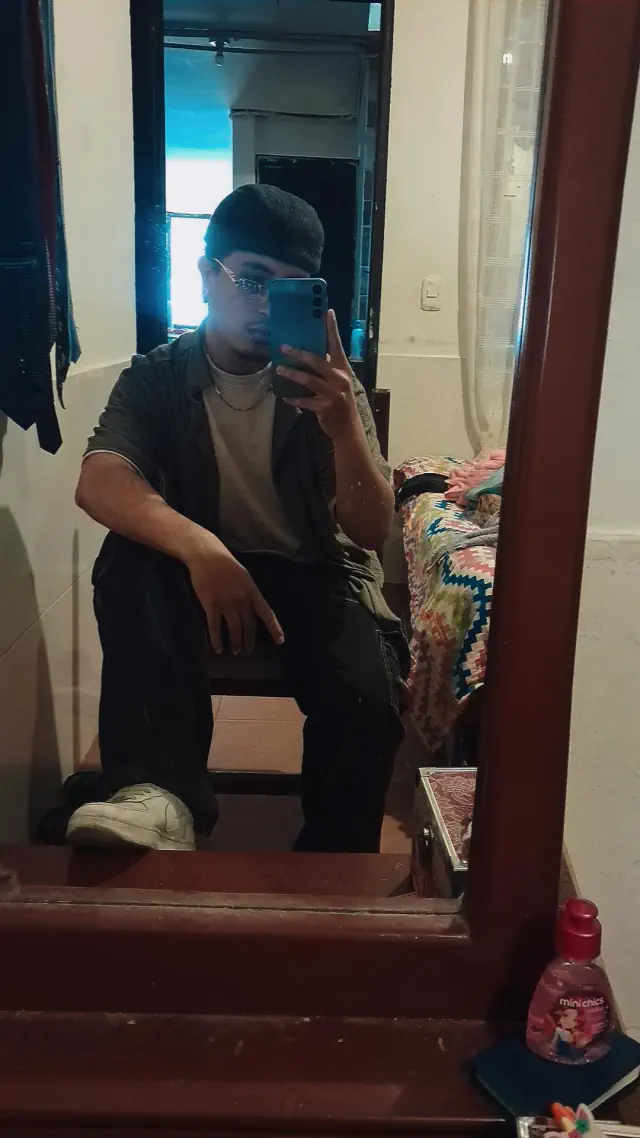 escort-media-8a40b6b2-daf8-48ce-a9d0-09ea7f7d43eb