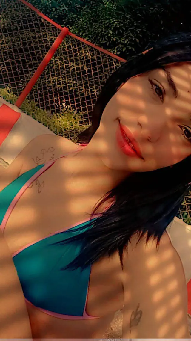 escort-media-8a4bf6fb-2334-4138-8a11-56f1e27e5db7