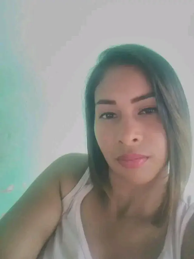 escort-media-8a7bd3c0-26eb-485e-b25b-5b456d7ad926