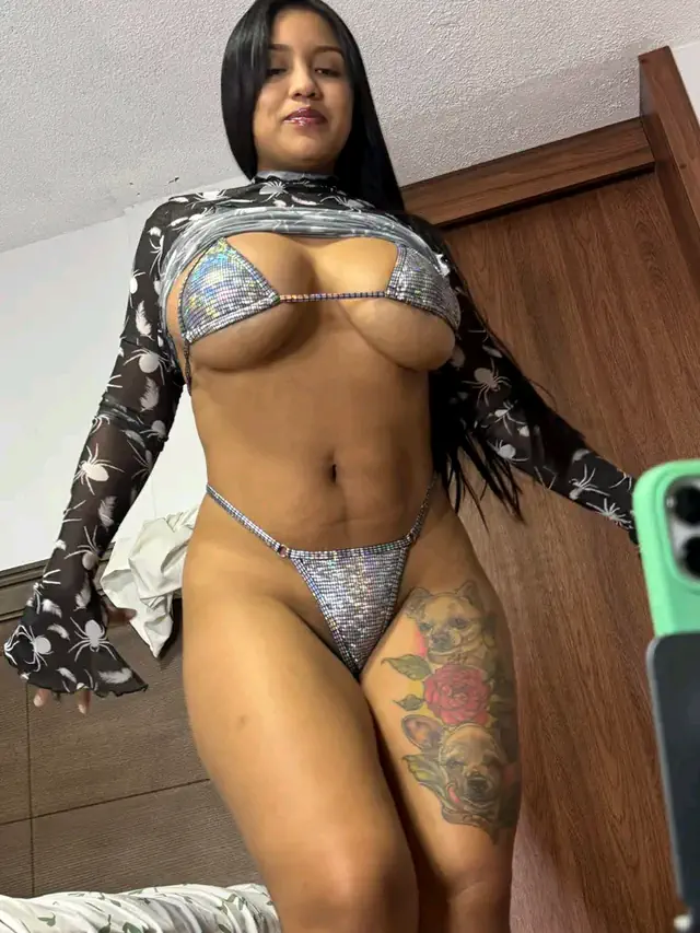 escort-media-8aa7f897-c018-49f0-9c1d-16951b44dafe