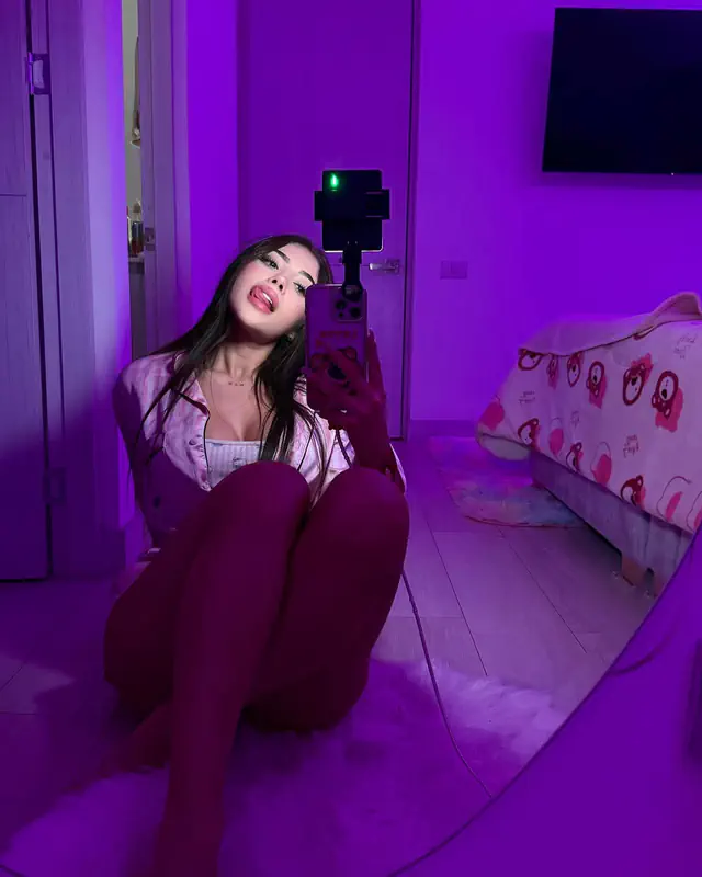 escort-media-8ab8833d-7148-4fc2-a3ac-869551e83348