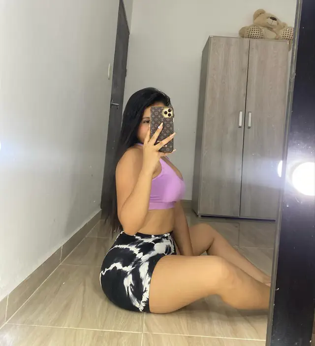 escort-media-8b3d3481-b9d7-46f0-8f10-7ac6b1480623