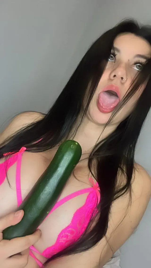 escort-media-8c3753af-96af-4dce-ae24-e9c7b6633a8c