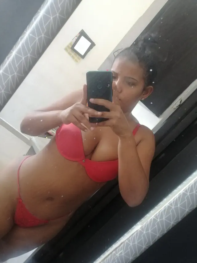 escort-media-8c6f09b5-dc01-4149-e3bb-dabbe77ea400