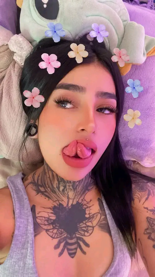 escort-media-8cab8921-095c-4f77-8b32-b1c60edbb822