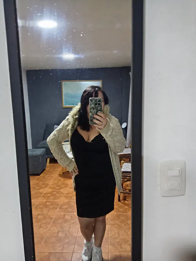 escort-media-8caff6b4-ee6d-46e9-ad8c-2a89ed139915