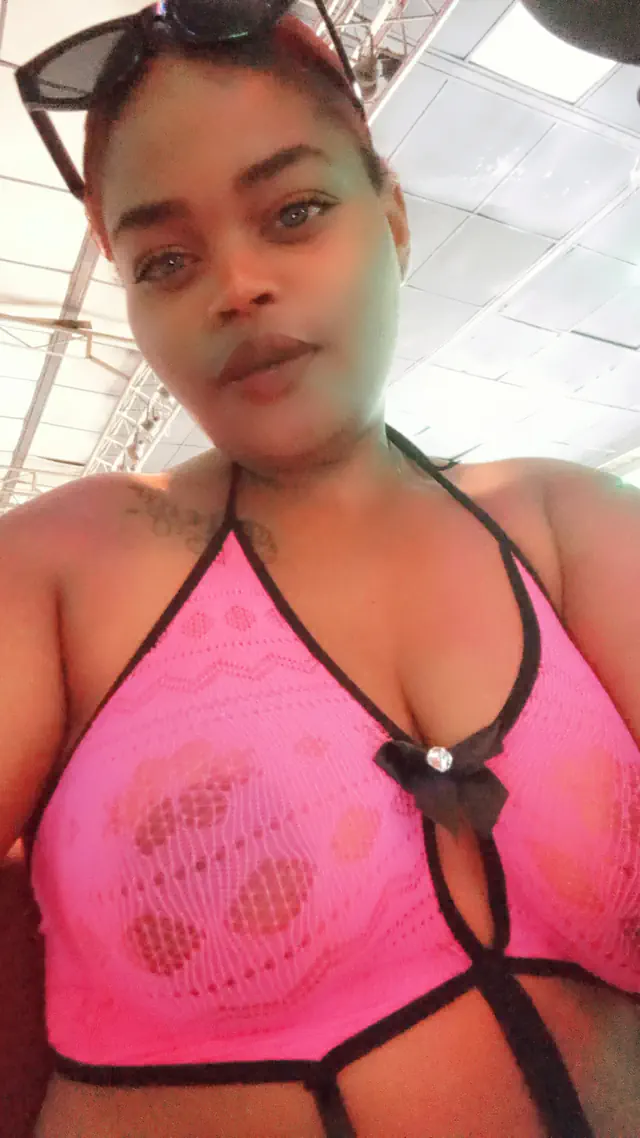 escort-media-8cb8e13e-61d5-4524-a4aa-b1f864e2679e