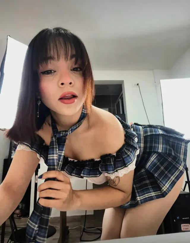 escort-media-8ceff702-b845-4b82-99ce-8d49de5faddc