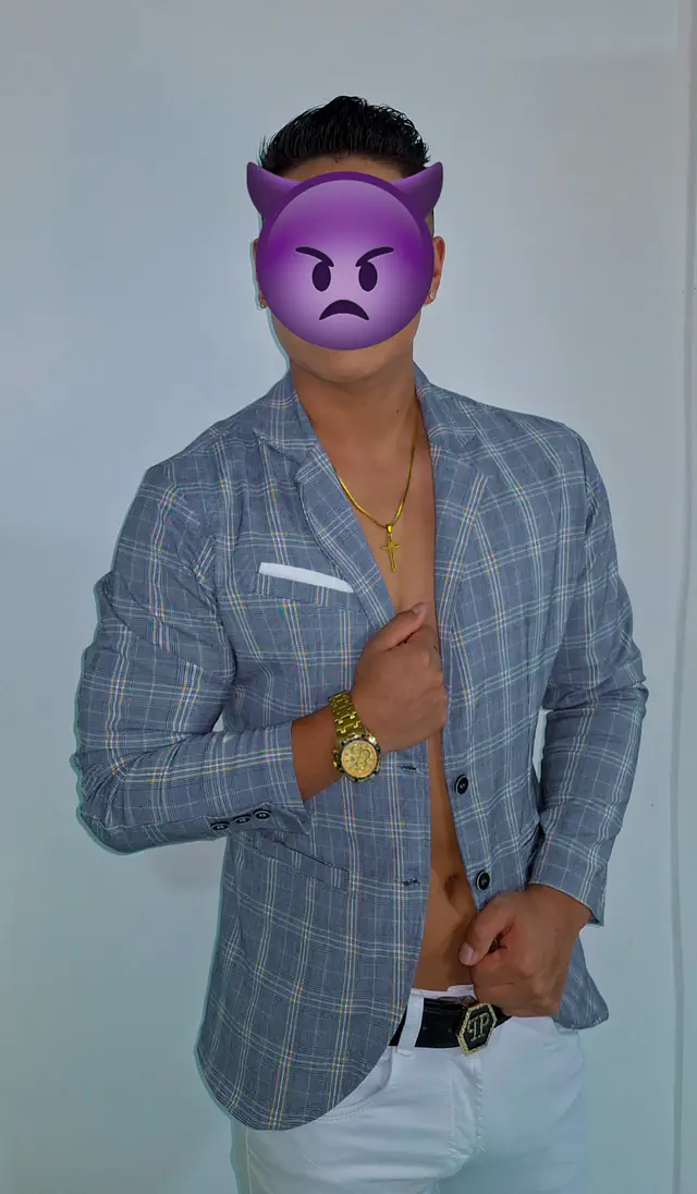 escort-media-8d0dc345-63de-4cef-875d-5273c637a7ec