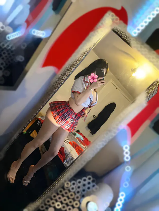 escort-media-8ed835d6-9774-4836-9526-b8685db37fc0