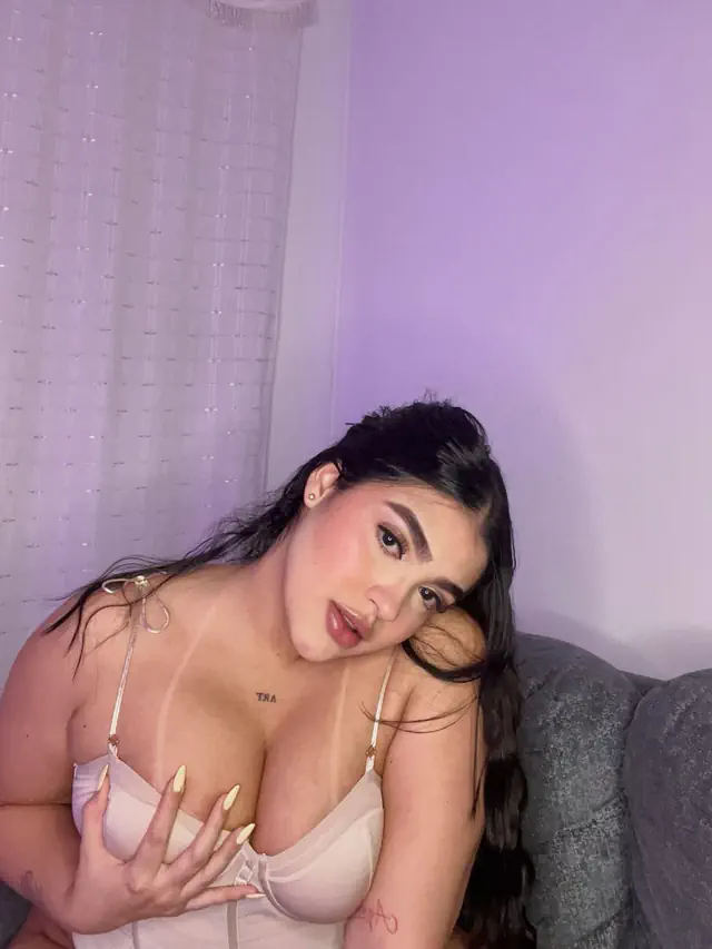 escort-media-8f1c9d97-9af5-4251-b03a-9d40e94f8197