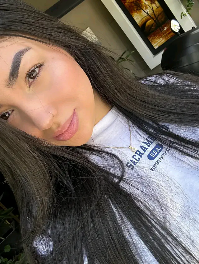 escort-media-8f3b45a8-a71e-4b0b-aeb3-c672a253f8e5