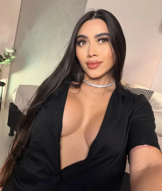escort-media-8f48dd52-5a19-42e6-b79c-7dc333fa3965
