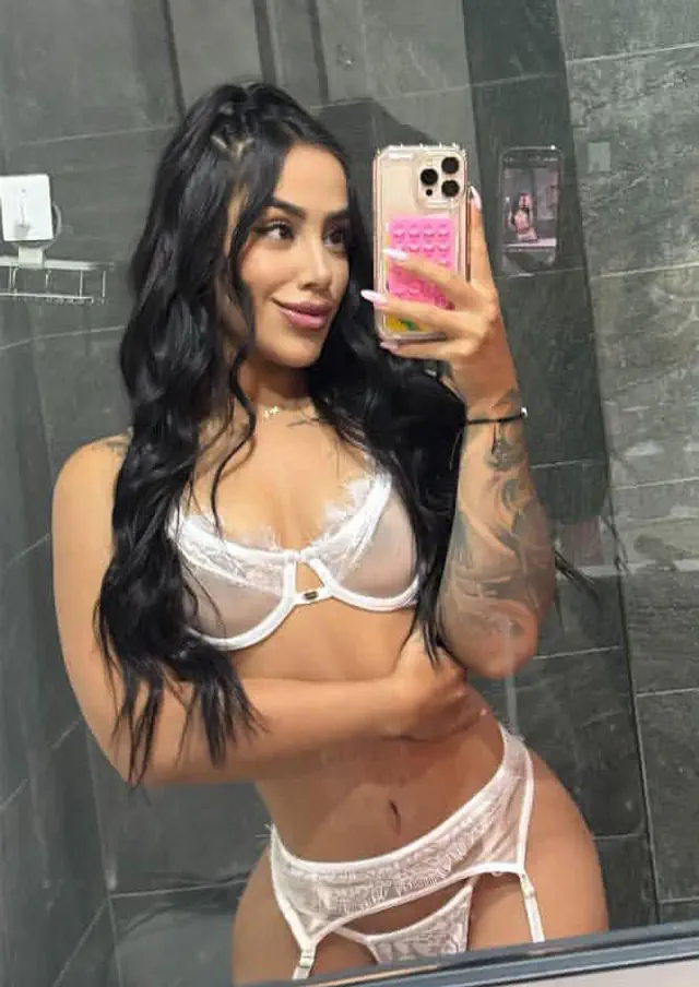 escort-media-8f8402e2-264c-4d0f-8889-7d47f0291458