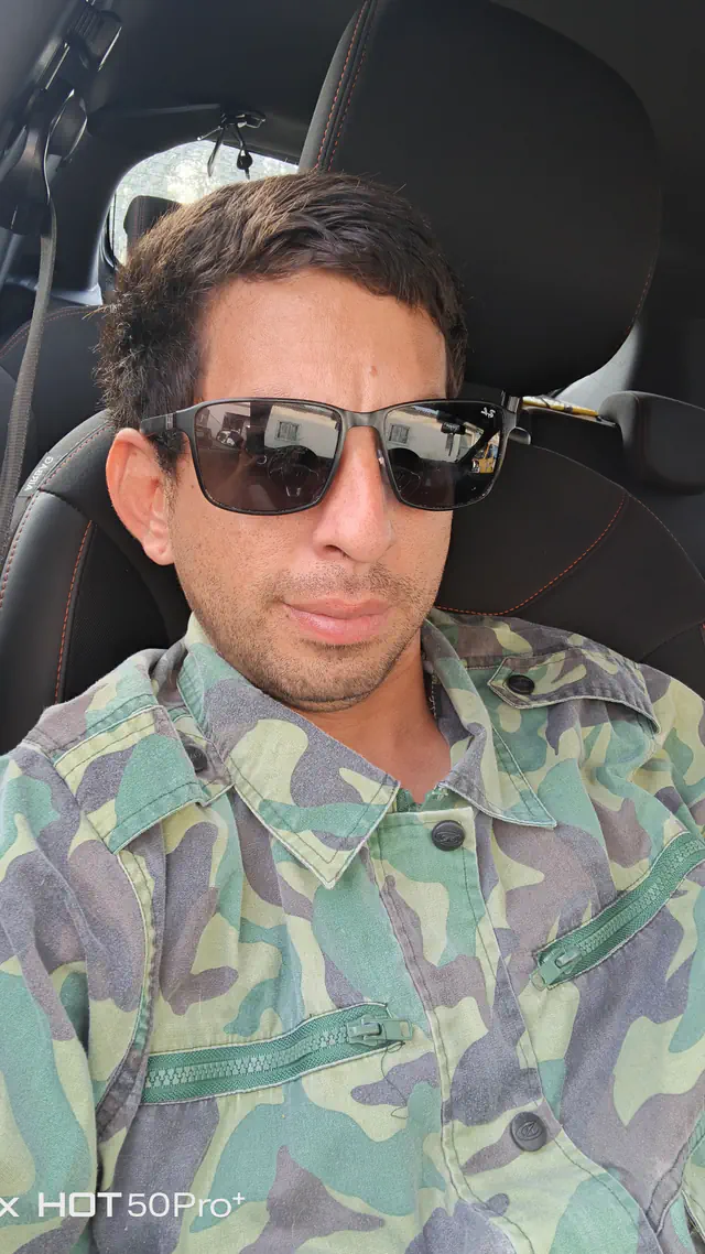 escort-media-90355795-3cf0-4fad-b8b2-066fb38955ab