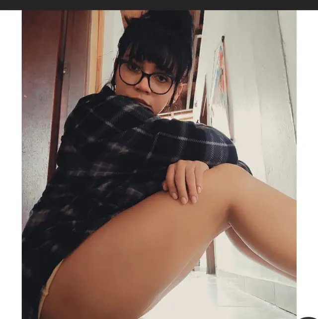 escort-media-9070e6de-05af-402e-a733-36970da29223