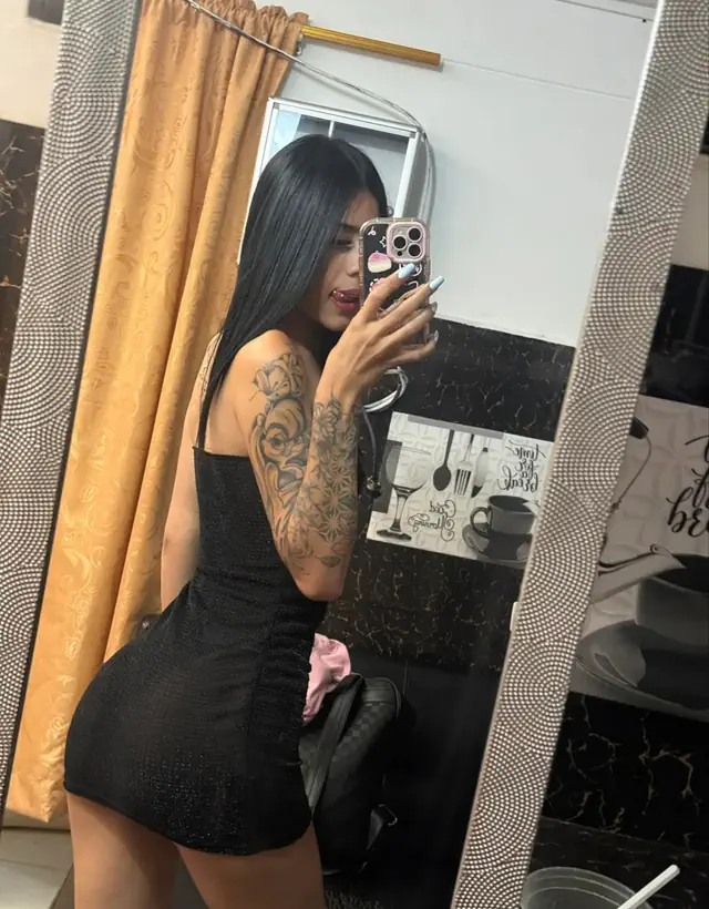 escort-media-90a395f4-ba58-432e-9af9-48b6ac04e058