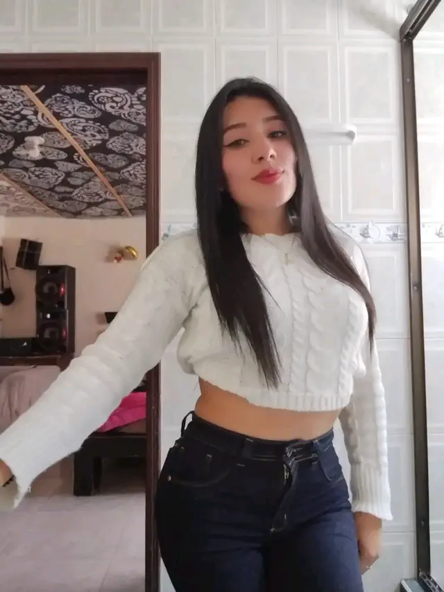 escort-media-90fc6ab4-c3f1-4daf-8bf5-9bfa65c8ad36