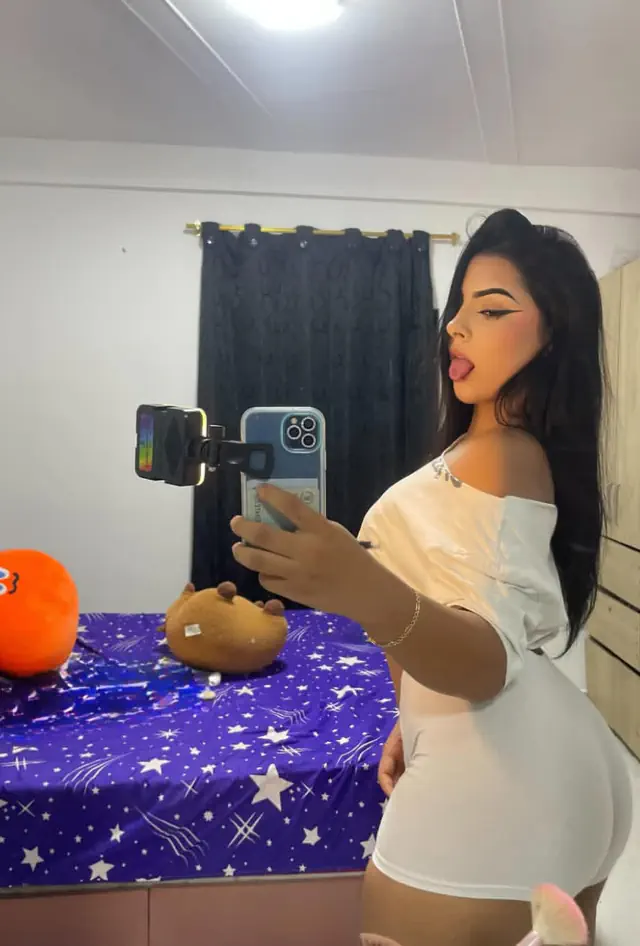 escort-media-91003a81-7997-4087-8f2c-3121237faf6e