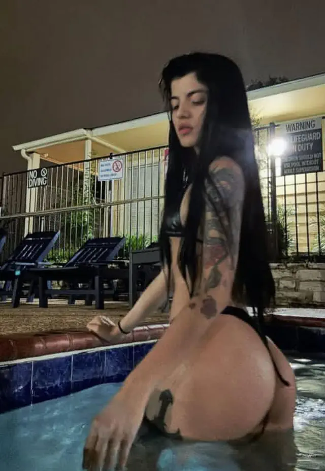 escort-media-911c1cbc-0461-4ff9-bb04-b359421dd73a