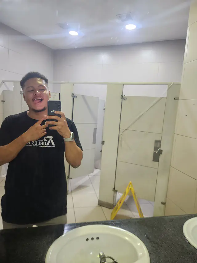 escort-media-914f8ff1-fdc0-49ec-9526-6f6358574f6c