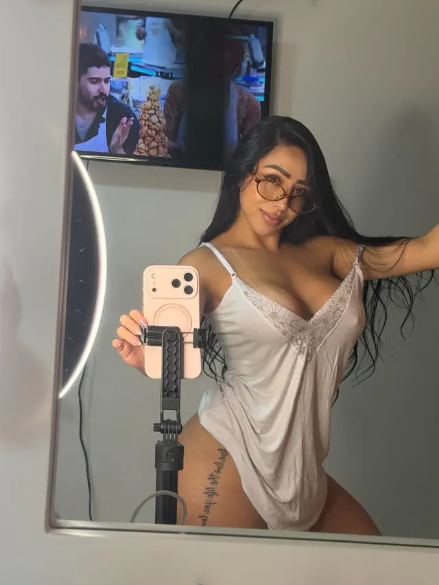 escort-media-9176f455-640e-4d85-8e96-20dc116b122e